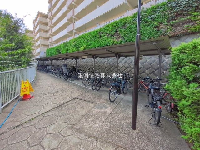 G00397561 神奈川県横浜市泉区岡津町 中古マンション 2799万円 専有面積101.15m² (約30.59坪) 間取り３ＬＤＫ 所在階6階 築年月1989年10月(築36年)【外観11】