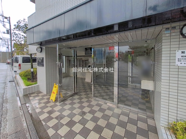 G00397562 神奈川県座間市南栗原１丁目 中古マンション 1699万円 専有面積56.19m² (約16.99坪) 間取り３ＬＤＫ 所在階4階 築年月1994年03月(築32年)【外観5】