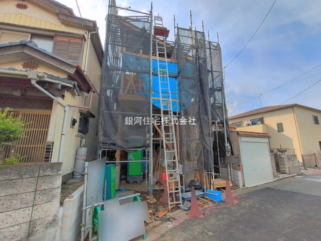 東六月町