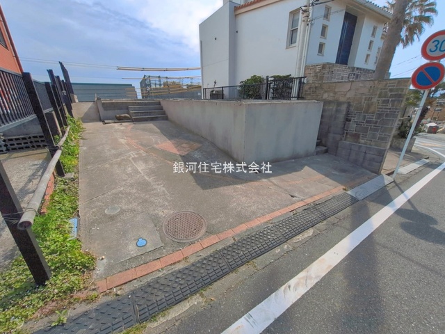 七里ガ浜２丁目