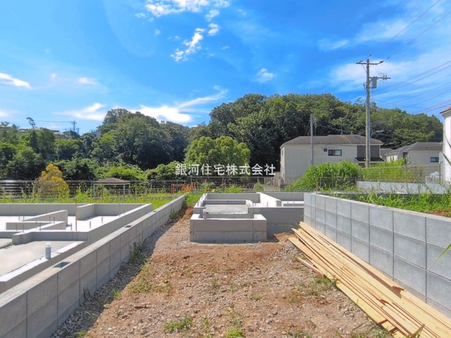 G00398376 東京都八王子市館町 新築一戸建て 3599万円 土地面積166.46m² (約50.35坪) 建物面積95.78m² (約28.97坪) 間取り４ＬＤＫ 築年月2026年09月(築１年以内)【外観16】