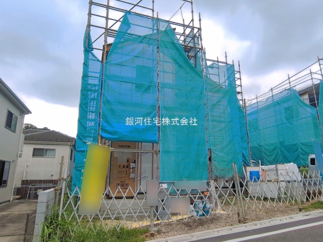 G00398378 東京都八王子市館町 新築一戸建て 3399万円 土地面積137.51m² (約41.59坪) 建物面積99.54m² (約30.11坪) 間取り３ＬＤＫ 築年月2026年10月【外観2】