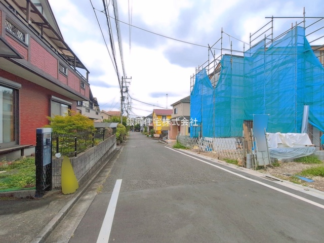 G00398378 東京都八王子市館町 新築一戸建て 3399万円 土地面積137.51m² (約41.59坪) 建物面積99.54m² (約30.11坪) 間取り３ＬＤＫ 築年月2026年10月【外観3】