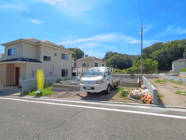 G00398378 東京都八王子市館町 新築一戸建て 3399万円 土地面積137.51m² (約41.59坪) 建物面積99.54m² (約30.11坪) 間取り３ＬＤＫ 築年月2026年10月【外観16】