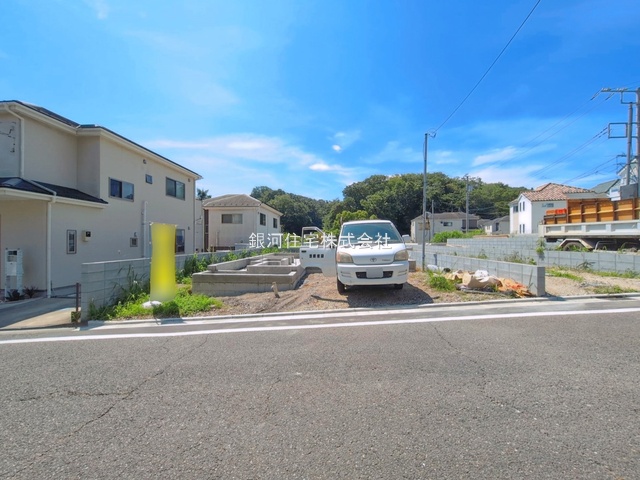 G00398378 東京都八王子市館町 新築一戸建て 3399万円 土地面積137.51m² (約41.59坪) 建物面積99.54m² (約30.11坪) 間取り３ＬＤＫ 築年月2026年10月【外観18】