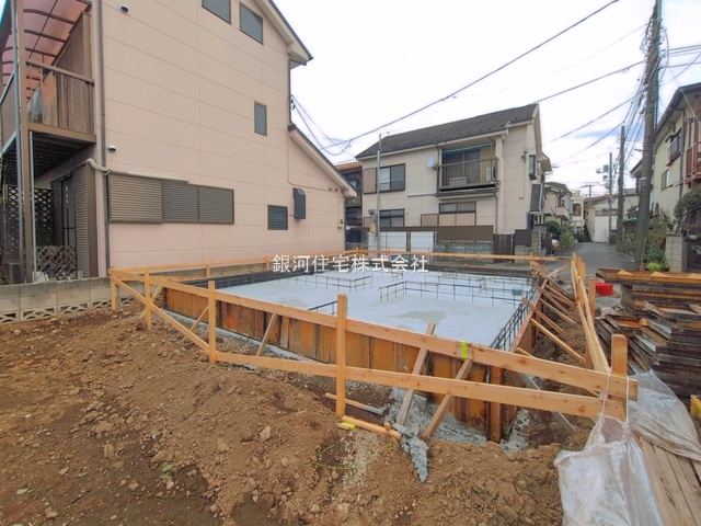 G00398516 東京都東久留米市神宝町１丁目 新築一戸建て 3980万円 土地面積82.24m² (約24.87坪) 建物面積65.76m² (約19.89坪) 間取り３ＬＤＫ 築年月2026年12月【外観11】