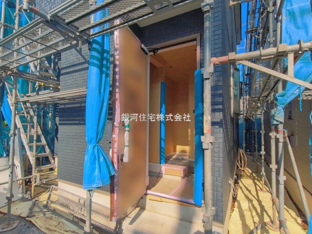 G00398517 神奈川県藤沢市天神町３丁目 新築一戸建て 4590万円 土地面積99.23m² (約30.01坪) 建物面積79.93m² (約24.17坪) 間取り３ＬＤＫ 築年月2026年10月【外観11】