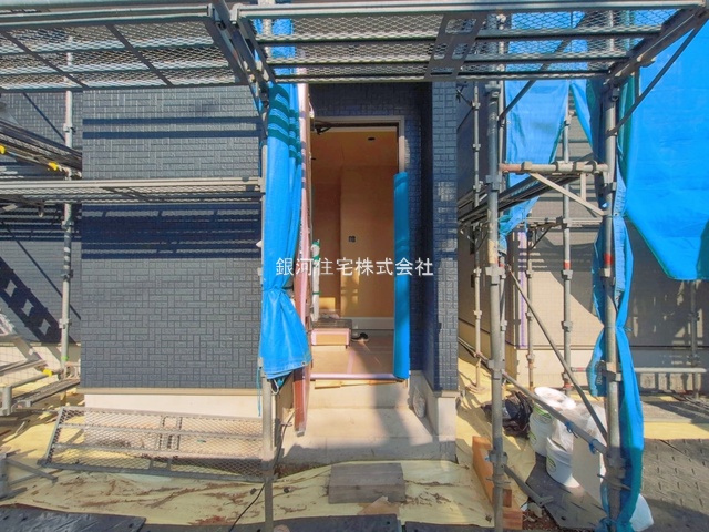 G00398517 神奈川県藤沢市天神町３丁目 新築一戸建て 4590万円 土地面積99.23m² (約30.01坪) 建物面積79.93m² (約24.17坪) 間取り３ＬＤＫ 築年月2026年10月【外観15】