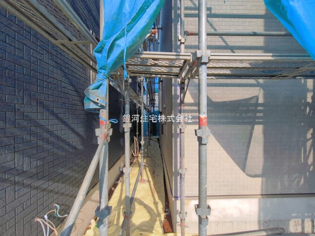 G00398518 神奈川県藤沢市天神町３丁目 新築一戸建て 4590万円 土地面積99.23m² (約30.01坪) 建物面積79.93m² (約24.17坪) 間取り３ＬＤＫ 築年月2026年10月【外観10】