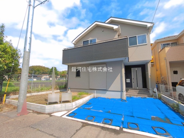 G00398934 東京都武蔵村山市伊奈平５丁目 中古一戸建て 3790万円 土地面積128.99m² (約39.01坪) 建物面積110.34m² (約33.37坪) 間取り４ＬＤＫ 築年月2025年08月(築1年)【外観13】