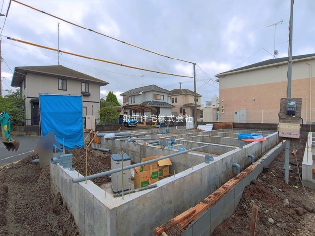 G00398970 東京都あきる野市原小宮２丁目 新築一戸建て 3980万円 土地面積140.00m² (約42.35坪) 建物面積106.92m² (約32.34坪) 間取り３ＳＬＤＫ 築年月2026年11月【外観11】