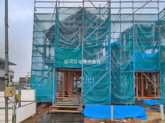 G00399002 千葉県松戸市五香西２丁目 新築一戸建て 4599万円 土地面積132.31m² (約40.02坪) 建物面積113.85m² (約34.43坪) 間取り３ＳＬＤＫ 築年月2026年11月【外観2】