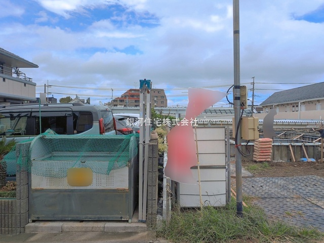G00399002 千葉県松戸市五香西２丁目 新築一戸建て 4599万円 土地面積132.31m² (約40.02坪) 建物面積113.85m² (約34.43坪) 間取り３ＳＬＤＫ 築年月2026年11月【外観7】