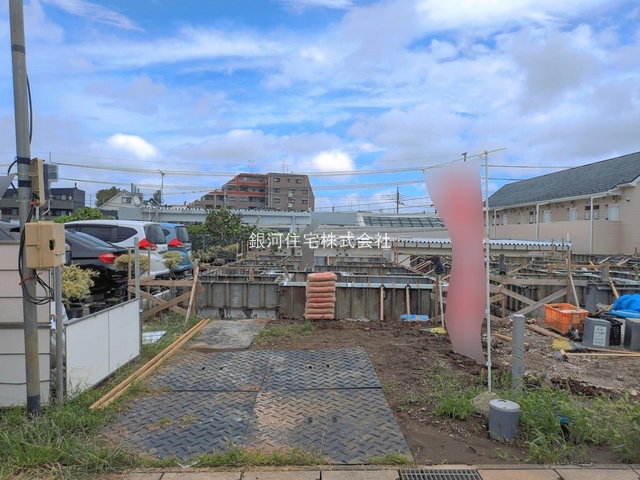 G00399002 千葉県松戸市五香西２丁目 新築一戸建て 4599万円 土地面積132.31m² (約40.02坪) 建物面積113.85m² (約34.43坪) 間取り３ＳＬＤＫ 築年月2026年11月【外観11】