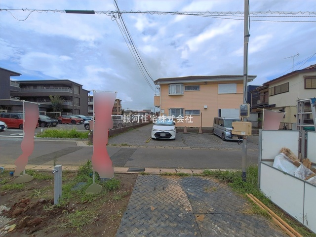 G00399002 千葉県松戸市五香西２丁目 新築一戸建て 4599万円 土地面積132.31m² (約40.02坪) 建物面積113.85m² (約34.43坪) 間取り３ＳＬＤＫ 築年月2026年11月【外観14】