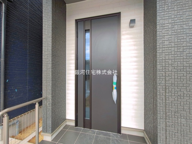 G00399009 千葉県市川市本北方３丁目 新築一戸建て 5590万円 土地面積103.71m² (約31.37坪) 建物面積95.01m² (約28.74坪) 間取り３ＳＬＤＫ 築年月2026年11月【外観5】