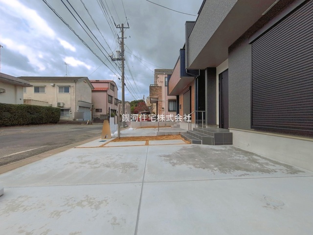 G00399009 千葉県市川市本北方３丁目 新築一戸建て 5590万円 土地面積103.71m² (約31.37坪) 建物面積95.01m² (約28.74坪) 間取り３ＳＬＤＫ 築年月2026年11月【外観6】