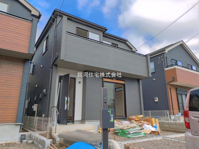 G00399009 千葉県市川市本北方３丁目 新築一戸建て 5590万円 土地面積103.71m² (約31.37坪) 建物面積95.01m² (約28.74坪) 間取り３ＳＬＤＫ 築年月2026年11月【外観14】