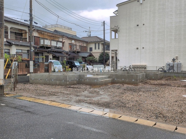 G00399010 千葉県松戸市五香西２丁目 新築一戸建て 5790万円 土地面積192.64m² (約58.27坪) 建物面積101.84m² (約30.80坪) 間取り４ＬＤＫ 築年月2026年12月【外観2】