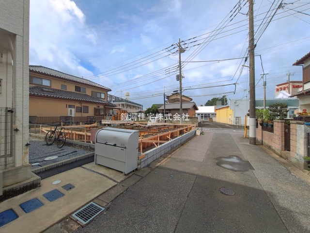 G00399010 千葉県松戸市五香西２丁目 新築一戸建て 5790万円 土地面積192.64m² (約58.27坪) 建物面積101.84m² (約30.80坪) 間取り４ＬＤＫ 築年月2026年12月【外観10】