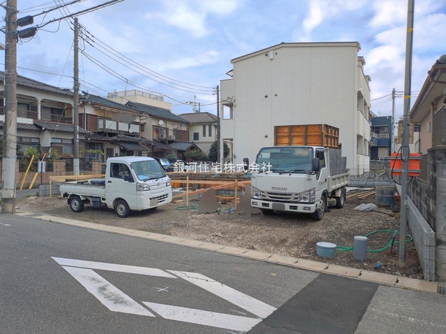 G00399010 千葉県松戸市五香西２丁目 新築一戸建て 5790万円 土地面積192.64m² (約58.27坪) 建物面積101.84m² (約30.80坪) 間取り４ＬＤＫ 築年月2026年12月【外観11】