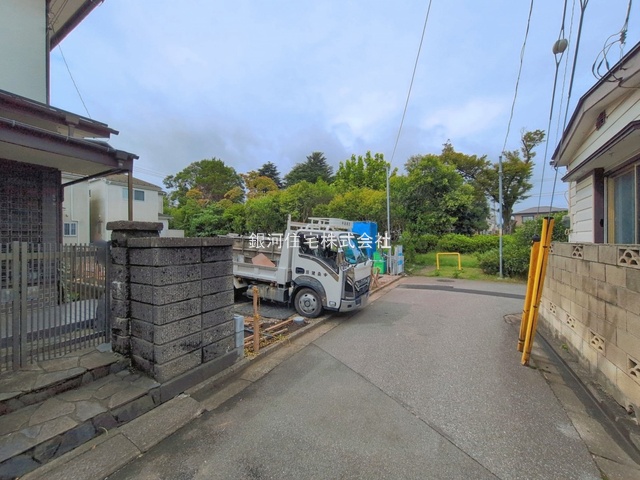 G00399013 千葉県松戸市常盤平６丁目 新築一戸建て 5199万円 土地面積120.87m² (約36.56坪) 建物面積108.88m² (約32.93坪) 間取り４ＬＤＫ 築年月2026年11月【外観9】