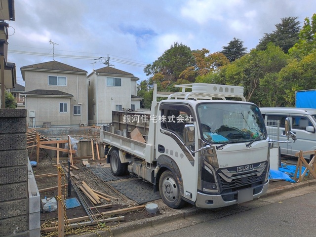 G00399013 千葉県松戸市常盤平６丁目 新築一戸建て 5199万円 土地面積120.87m² (約36.56坪) 建物面積108.88m² (約32.93坪) 間取り４ＬＤＫ 築年月2026年11月【外観14】