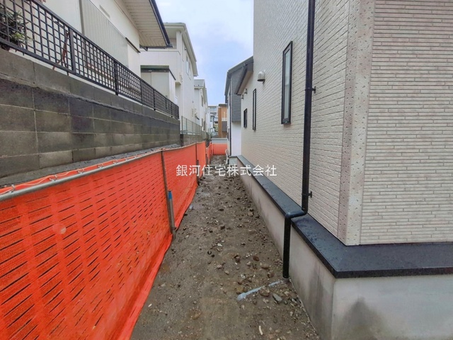 G00399026 神奈川県横浜市栄区野七里１丁目 新築一戸建て 5880万円 土地面積174.69m² (約52.84坪) 建物面積104.12m² (約31.49坪) 間取り４ＬＤＫ 築年月2026年10月(築１年以内)【外観17】