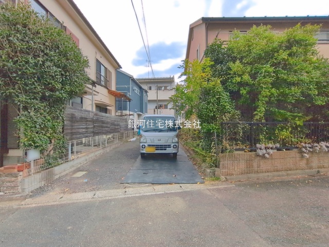G00399040 神奈川県川崎市麻生区千代ヶ丘６丁目 新築一戸建て 4680万円 土地面積108.38m² (約32.78坪) 建物面積93.57m² (約28.30坪) 築年月2026年12月【外観2】