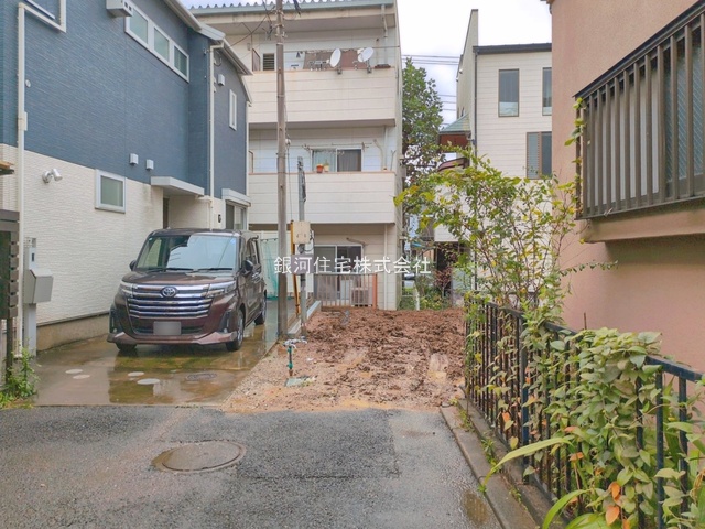 G00399040 神奈川県川崎市麻生区千代ヶ丘６丁目 新築一戸建て 4680万円 土地面積108.38m² (約32.78坪) 建物面積93.57m² (約28.30坪) 築年月2026年12月【外観5】