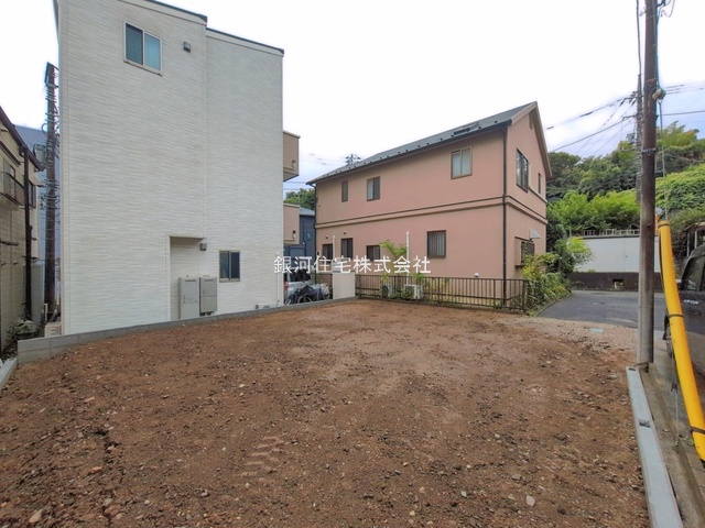 G00399040 神奈川県川崎市麻生区千代ヶ丘６丁目 新築一戸建て 4680万円 土地面積108.38m² (約32.78坪) 建物面積93.57m² (約28.30坪) 築年月2026年12月【外観13】