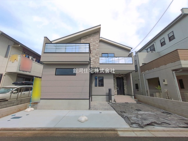 G00399583 東京都練馬区石神井台３丁目 新築一戸建て 1億999万円 土地面積130.96m² (約39.61坪) 建物面積127.09m² (約38.44坪) 築年月2026年09月(築１年以内)【外観9】