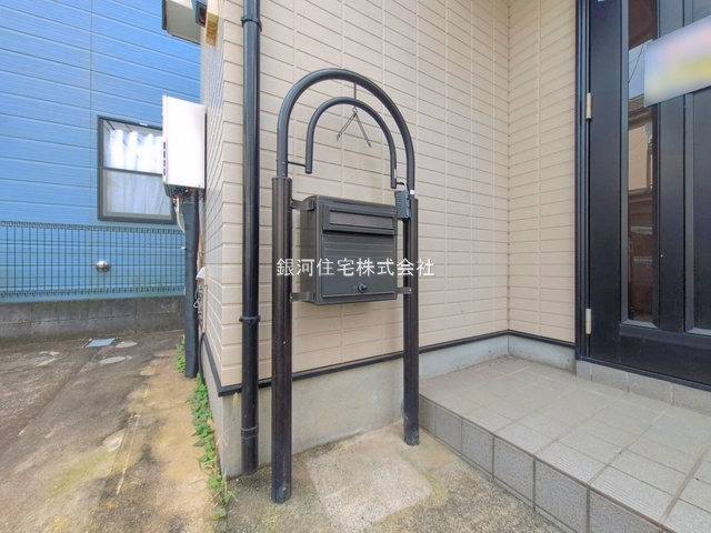 G00399587 埼玉県川越市大字笠幡 中古一戸建て 1699万円 土地面積110.01m² (約33.27坪) 建物面積91.08m² (約27.55坪) 間取り４ＬＤＫ 築年月1998年06月(築28年)【外観12】