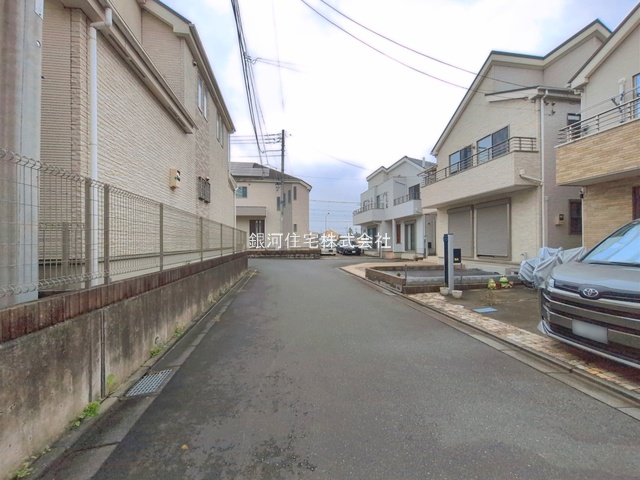 G00399588 東京都八王子市大谷町 中古一戸建て 3480万円 土地面積125.75m² (約38.03坪) 建物面積100.34m² (約30.35坪) 間取り４ＬＤＫ 築年月2010年12月(築15年)【外観3】