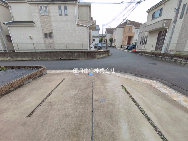 G00399588 東京都八王子市大谷町 中古一戸建て 3480万円 土地面積125.75m² (約38.03坪) 建物面積100.34m² (約30.35坪) 間取り４ＬＤＫ 築年月2010年12月(築15年)【外観7】